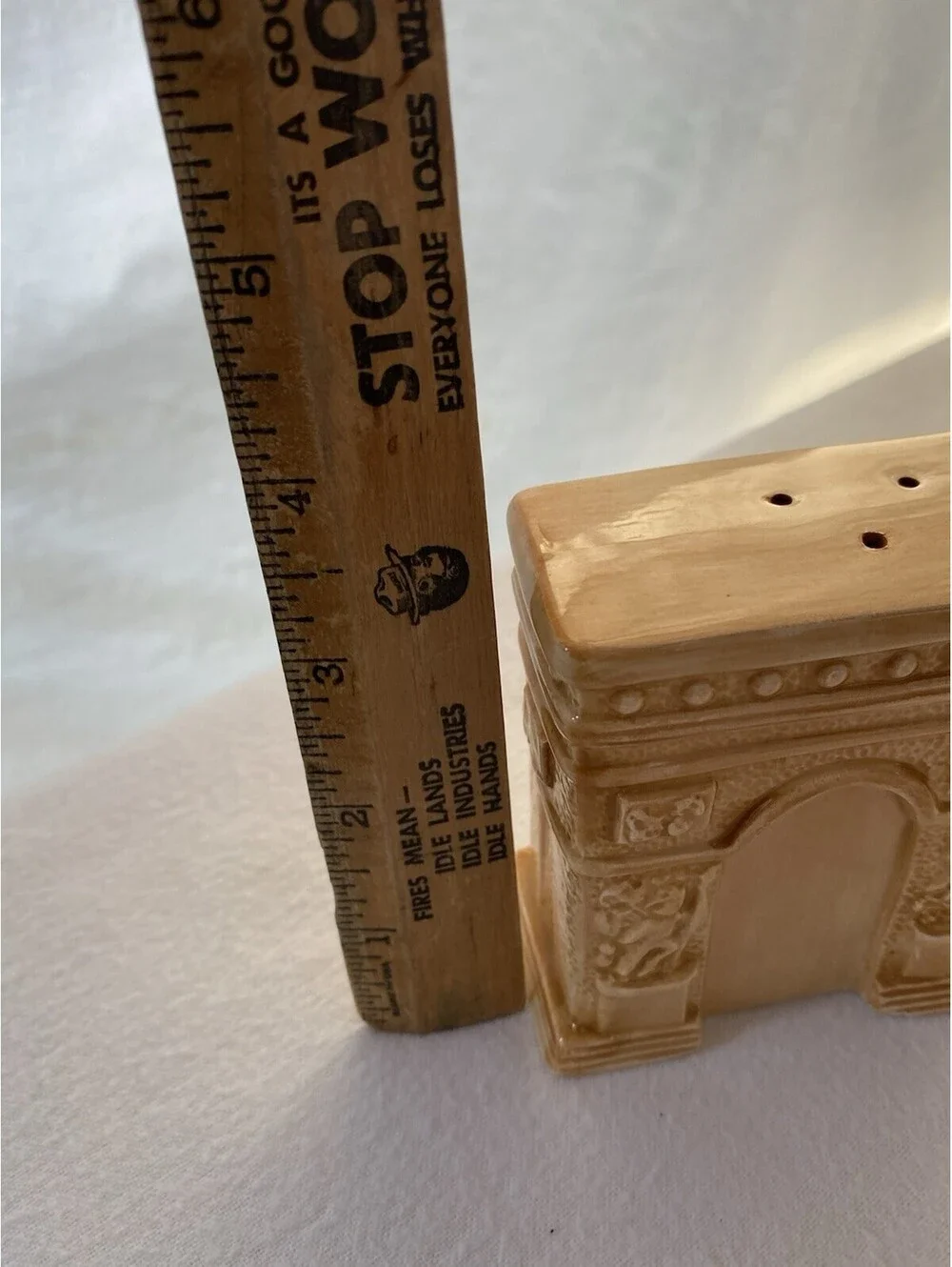 Paris Eiffel Tower and Arc De Triomphe Metal Salt and Pepper Shakers